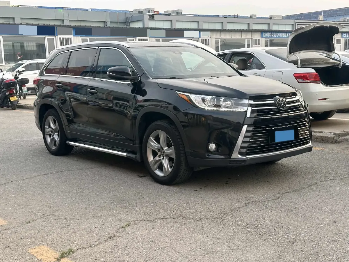 2019 Lincoln MKC 2.0T 203HP L4 6AT,autocango,china used car exporter,china ev exporter,chinese used car exporter,chinese used ev exporter