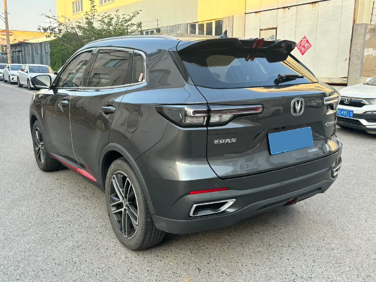 2022 ChangAn CS55 Plus 1.5T 180HP L4 7DCT,autocango,china used car exporter,china ev exporter,chinese used car exporter,chinese used ev exporter
