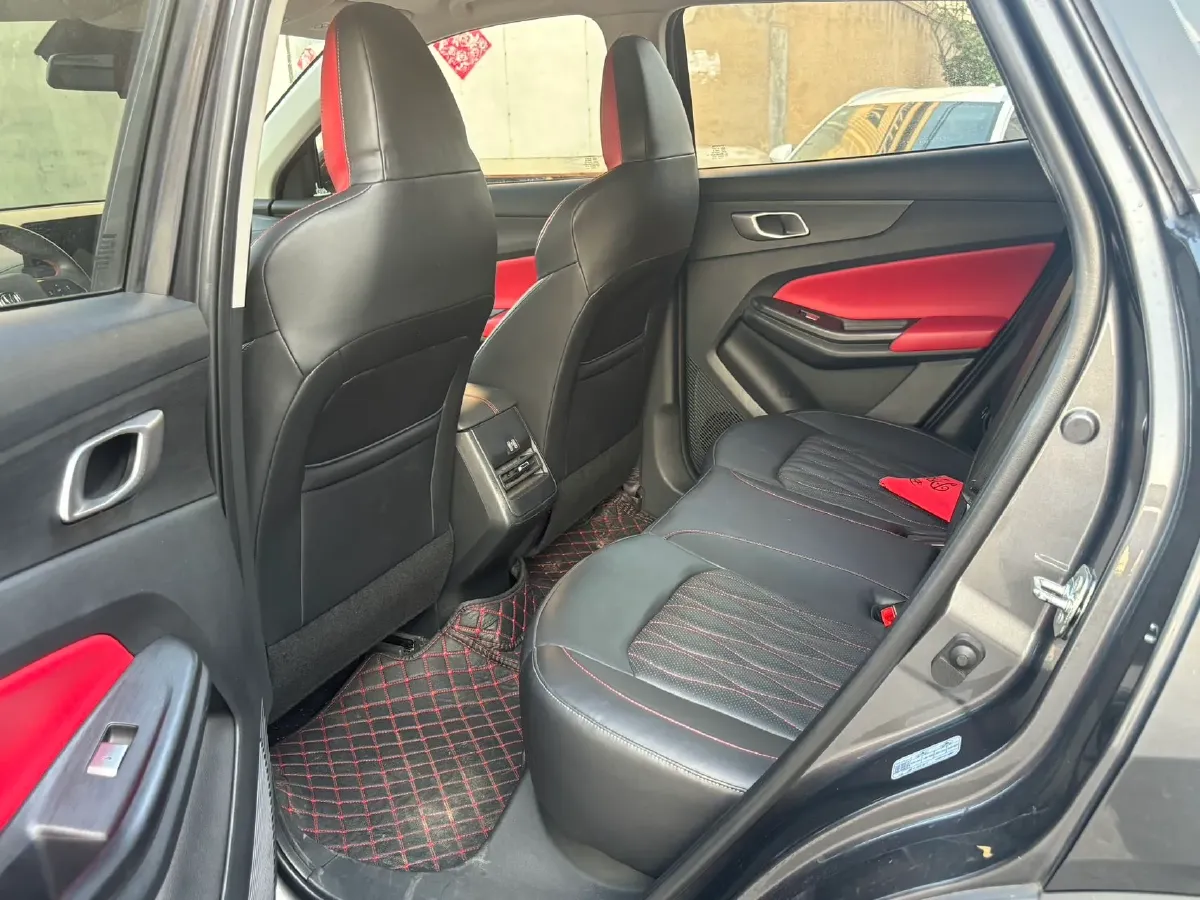 2022 ChangAn CS55 Plus 1.5T 180HP L4 7DCT,autocango,china used car exporter,china ev exporter,chinese used car exporter,chinese used ev exporter