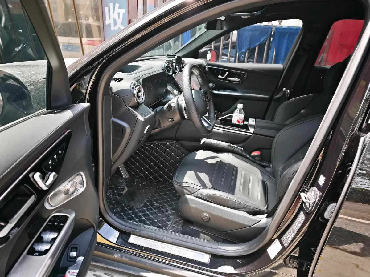 2023 Mercedes-Benz GLC Class 2.0T 258HP L4 9AT,autocango,china used car exporter,china ev exporter,chinese used car exporter,chinese used ev exporter