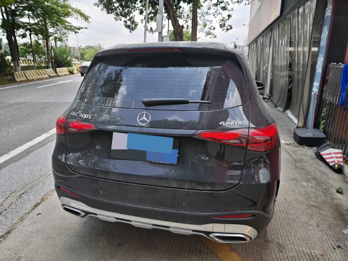 2023 Mercedes-Benz GLC Class 2.0T 258HP L4 9AT,autocango,china used car exporter,china ev exporter,chinese used car exporter,chinese used ev exporter
