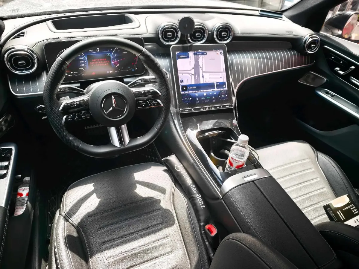2023 Mercedes-Benz GLC Class 2.0T 258HP L4 9AT,autocango,china used car exporter,china ev exporter,chinese used car exporter,chinese used ev exporter