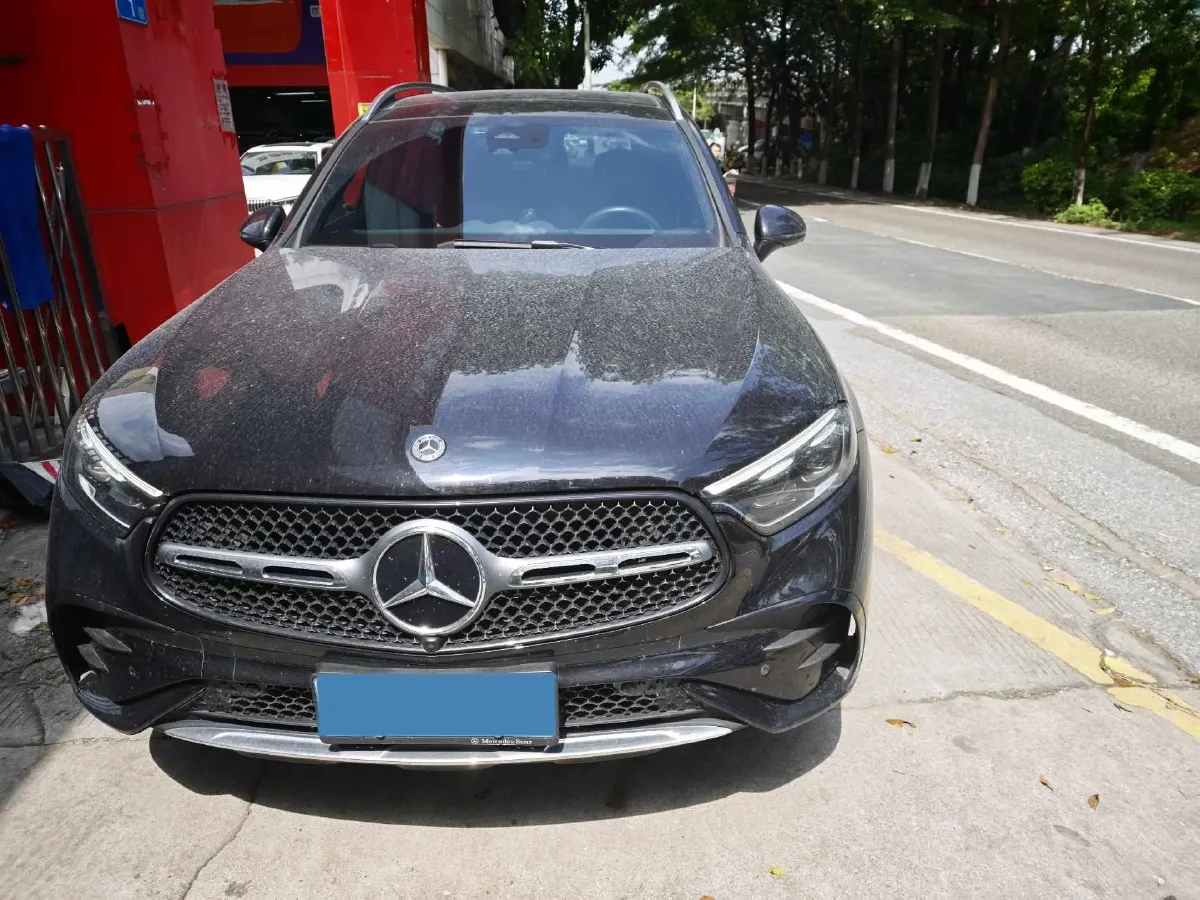 2023 Mercedes-Benz GLC Class 2.0T 258HP L4 9AT,autocango,china used car exporter,china ev exporter,chinese used car exporter,chinese used ev exporter