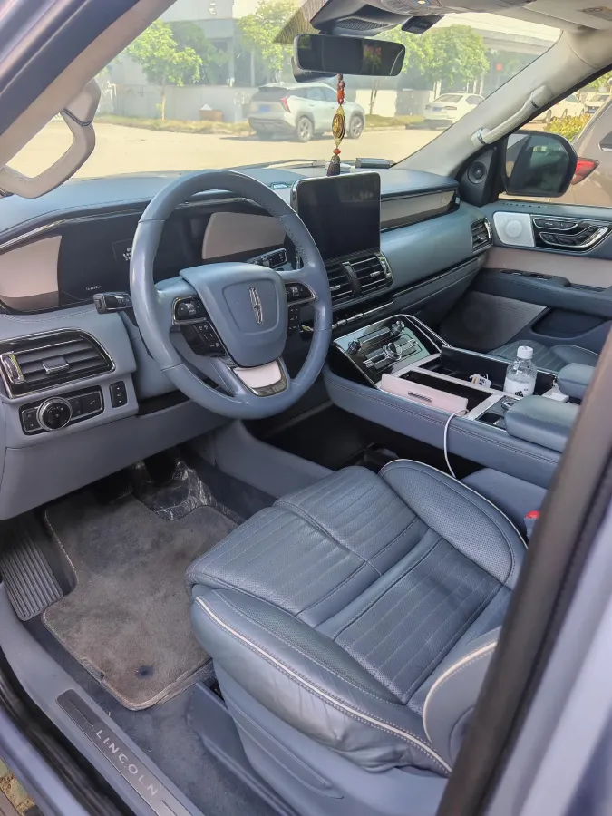 2020 Lincoln Navigator 3.5T 388HP V6 10AT,autocango,china used car exporter,china ev exporter,chinese used car exporter,chinese used ev exporter