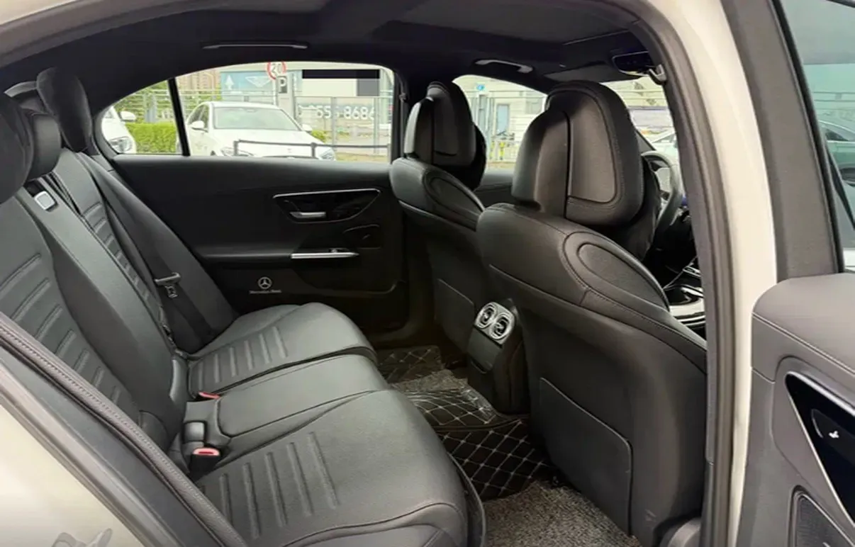 2024 Mercedes-Benz C Class 1.5T 204HP L4 9AT,autocango,china used car exporter,china ev exporter,chinese used car exporter,chinese used ev exporter