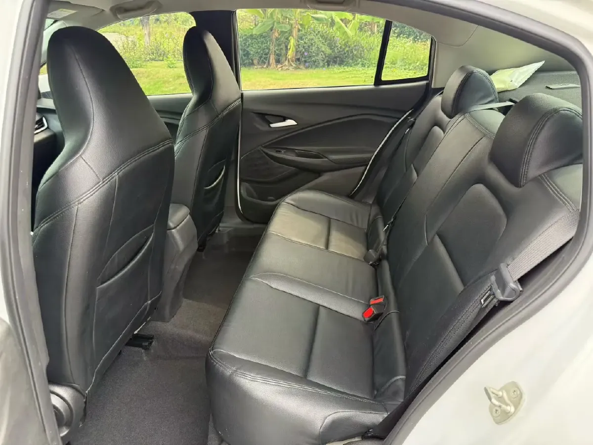 2021 Chevrolet Cavalier 1.0T 125HP L3 6AT,autocango,china used car exporter,china ev exporter,chinese used car exporter,chinese used ev exporter