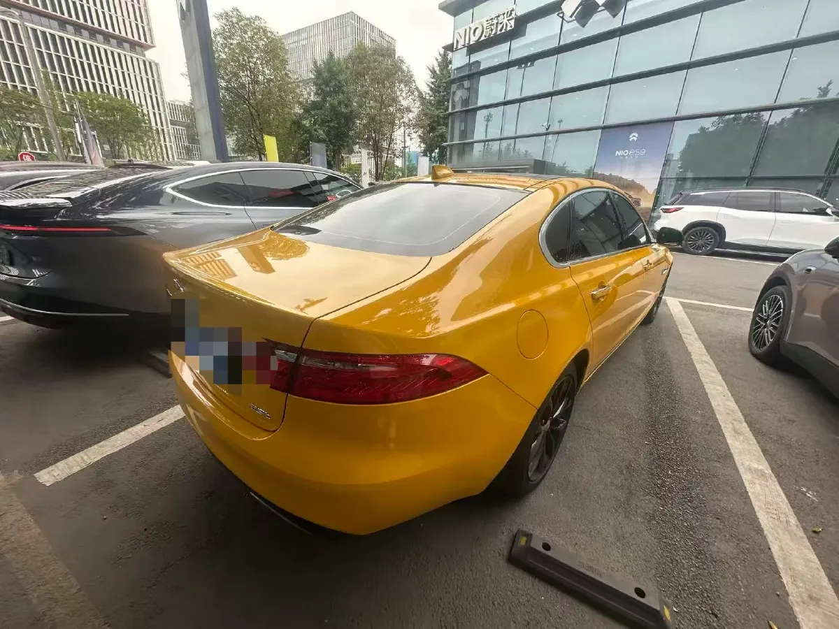 2020 Jaguar XFL 2.0T 250HP L4 8AT,autocango,china used car exporter,china ev exporter,chinese used car exporter,chinese used ev exporter