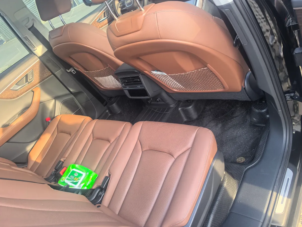 2024 Audi Q7 3.0T 340HP V6 8AT,autocango,china used car exporter,china ev exporter,chinese used car exporter,chinese used ev exporter