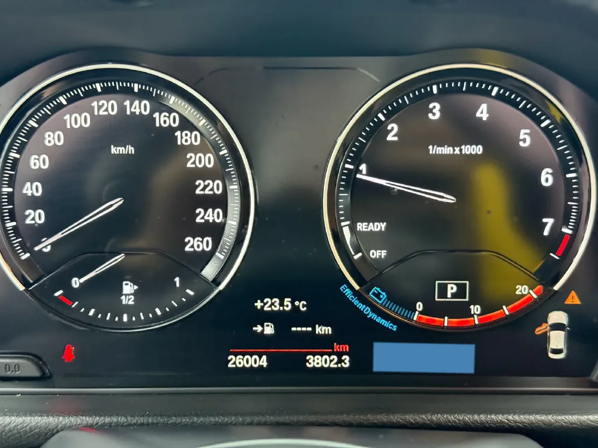 2022 BMW 1 Series 1.5T 140HP L3 7DCT,autocango,china used car exporter,china ev exporter,chinese used car exporter,chinese used ev exporter