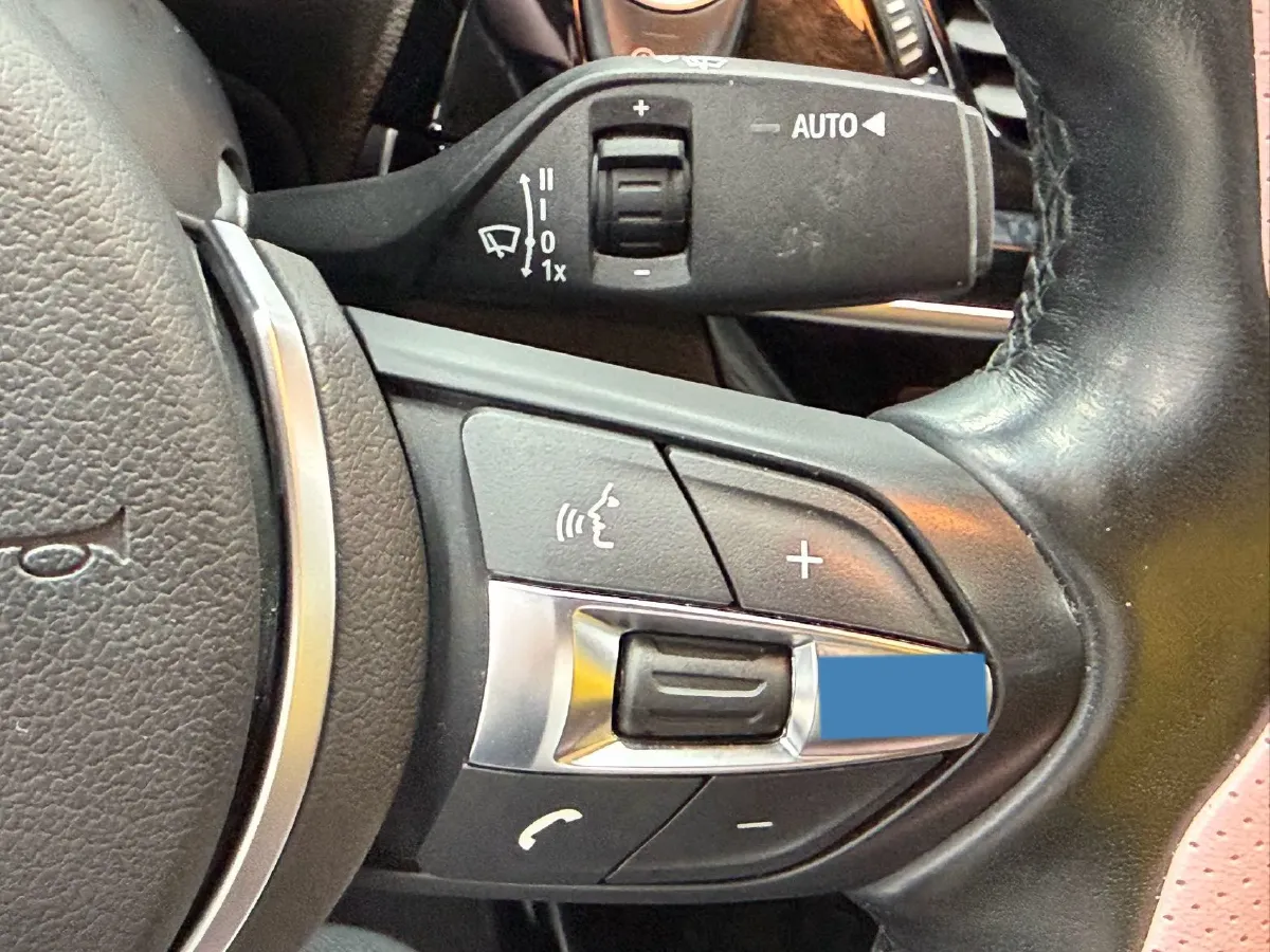 2022 BMW 1 Series 1.5T 140HP L3 7DCT,autocango,china used car exporter,china ev exporter,chinese used car exporter,chinese used ev exporter