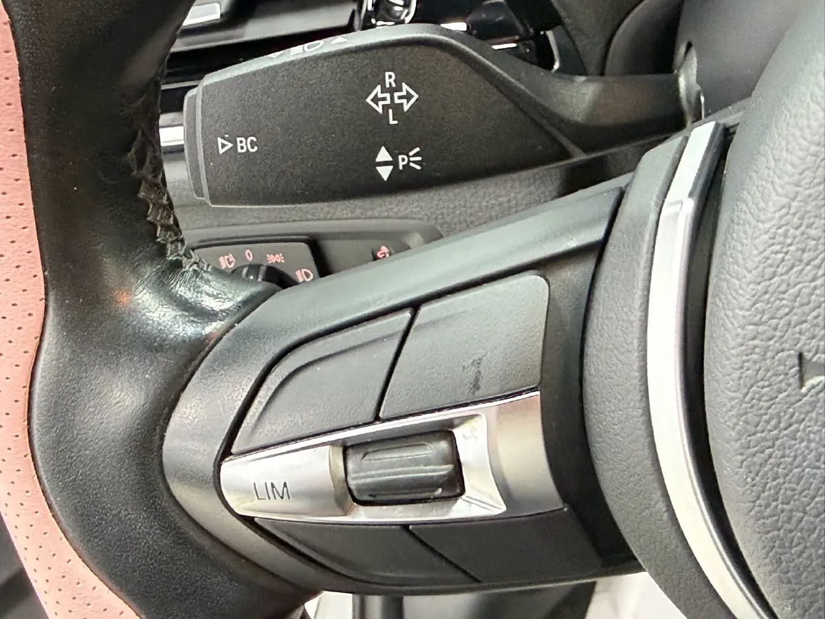 2022 BMW 1 Series 1.5T 140HP L3 7DCT,autocango,china used car exporter,china ev exporter,chinese used car exporter,chinese used ev exporter