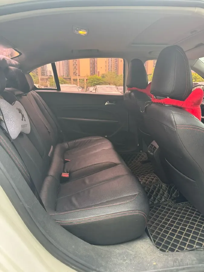 2014 Peugeot 408 1.8L 139HP L4 6AT,autocango,china used car exporter,china ev exporter,chinese used car exporter,chinese used ev exporter