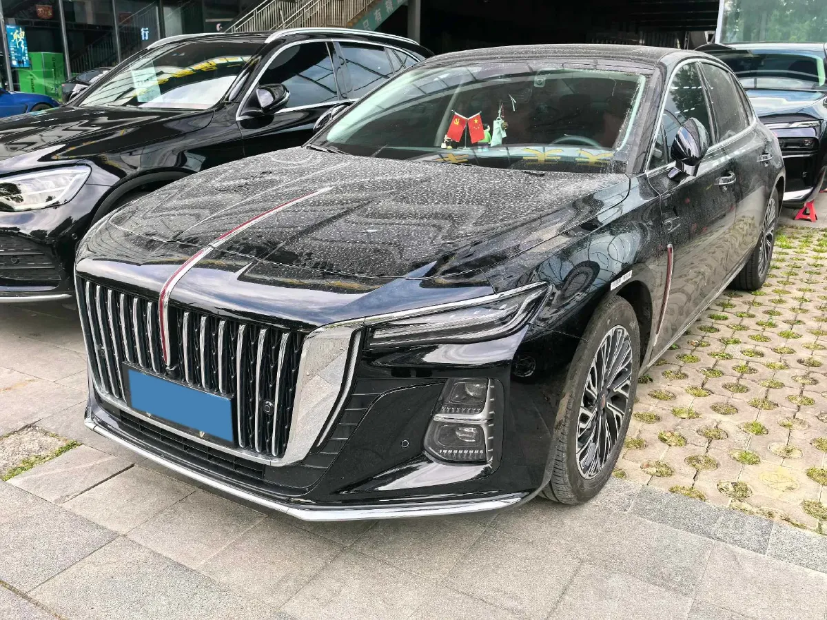 2024 HongQi H5 2.0T 224HP L4 8AT,autocango,china used car exporter,china ev exporter,chinese used car exporter,chinese used ev exporter