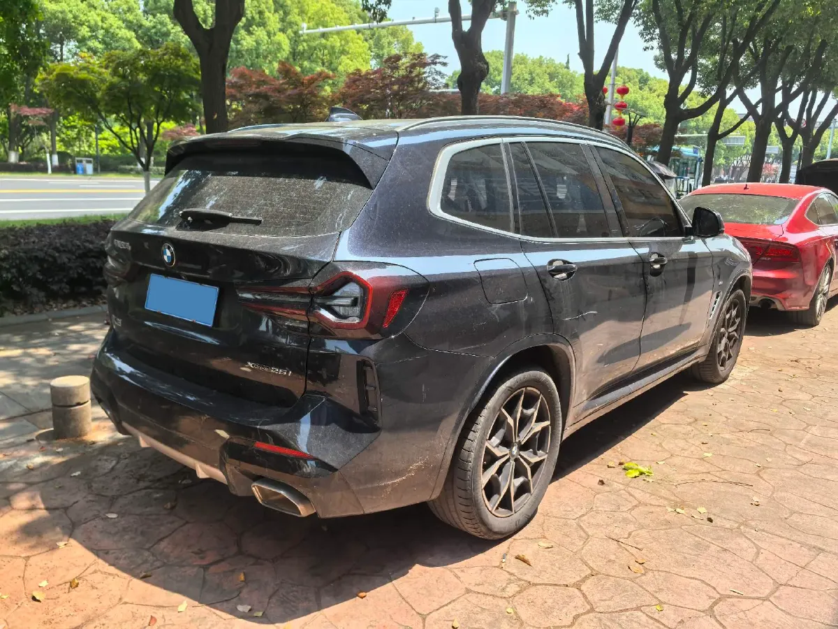 2022 BMW X3 2.0T 184HP L4 8AT,autocango,china used car exporter,china ev exporter,chinese used car exporter,chinese used ev exporter