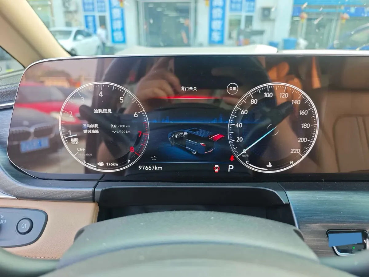 2021 Buick GL8 2.0T 237HP L4 9AT,autocango,china used car exporter,china ev exporter,chinese used car exporter,chinese used ev exporter
