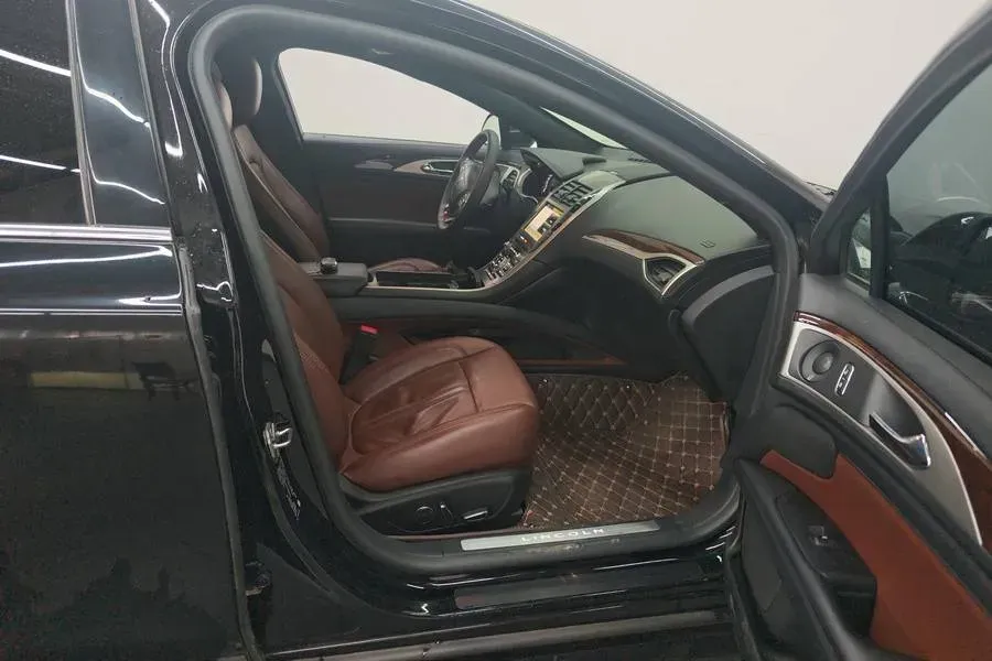 2017 Lincoln MKZ 2.0T 253HP L4 6AT,autocango,china used car exporter,china ev exporter,chinese used car exporter,chinese used ev exporter