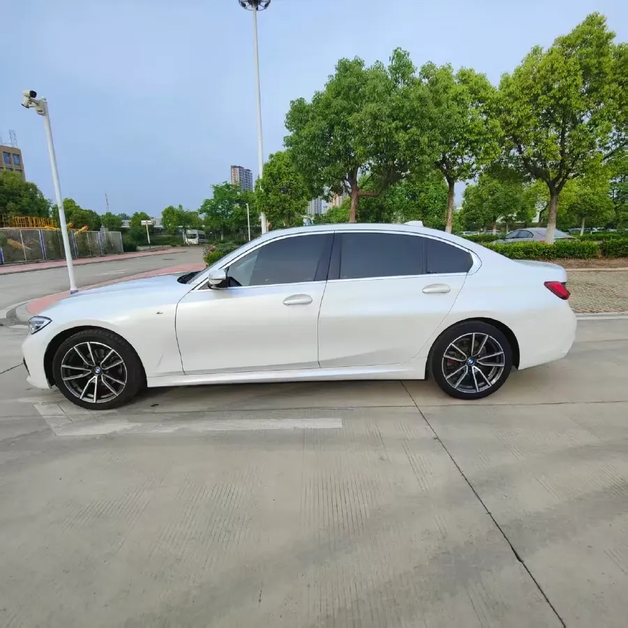 2021 BMW 3 Series 2.0T 184HP L4 8AT,autocango,china used car exporter,china ev exporter,chinese used car exporter,chinese used ev exporter