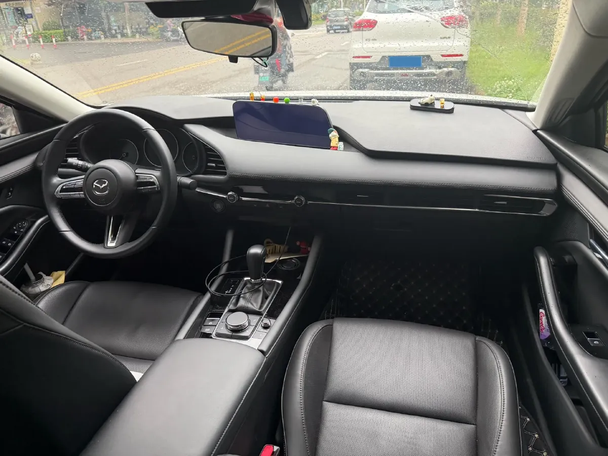 2023 Mazda 3 Axela 2.0L 158HP L4 6AT,autocango,china used car exporter,china ev exporter,chinese used car exporter,chinese used ev exporter