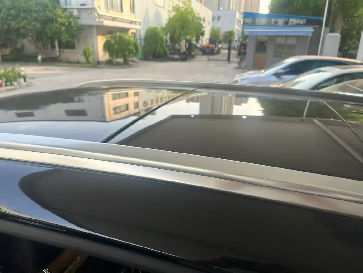 2020 Mercedes-Benz GLC Class 2.0T 258HP L4 9AT,autocango,china used car exporter,china ev exporter,chinese used car exporter,chinese used ev exporter