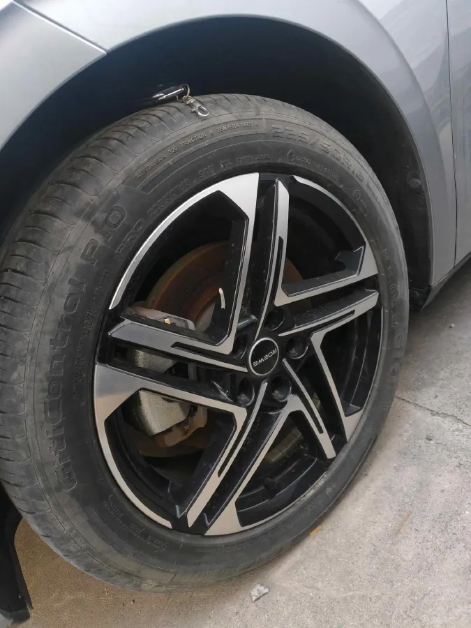 2023 Roewe D7 BEV 59.2KWH,autocango,china used car exporter,china ev exporter,chinese used car exporter,chinese used ev exporter