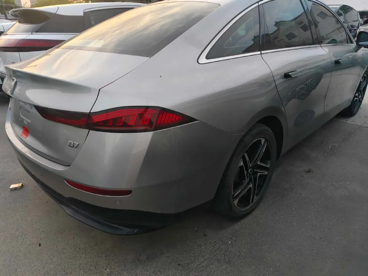 2023 Roewe D7 BEV 59.2KWH,autocango,china used car exporter,china ev exporter,chinese used car exporter,chinese used ev exporter