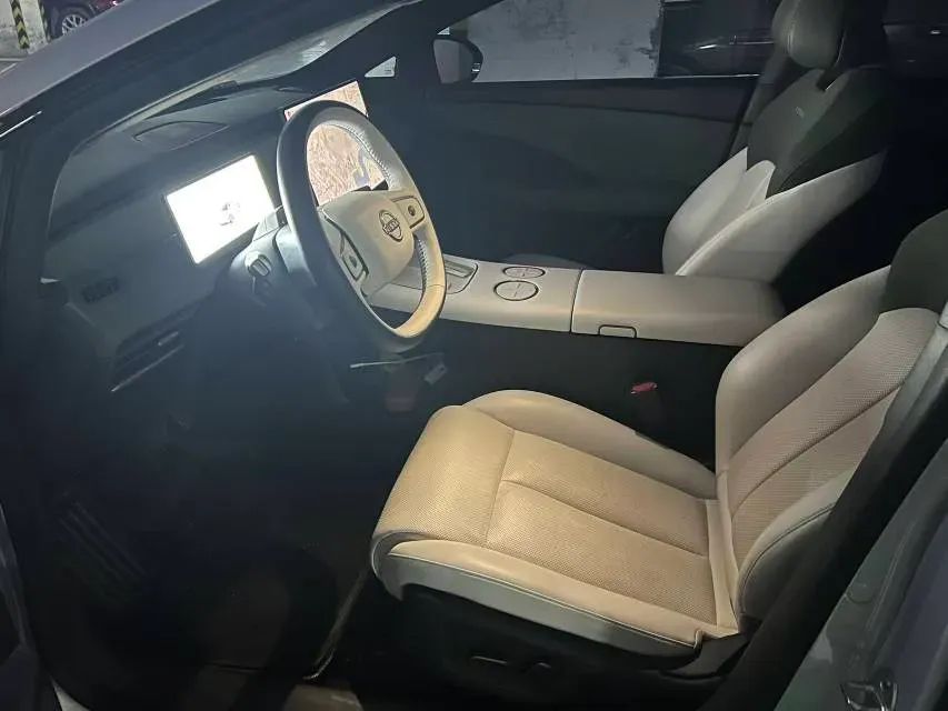 2025 Nissan N7 BEV 73KWH,autocango,china used car exporter,china ev exporter,chinese used car exporter,chinese used ev exporter