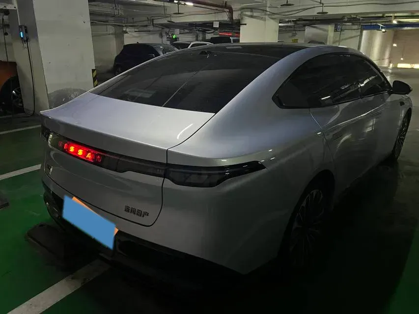 2025 Nissan N7 BEV 73KWH,autocango,china used car exporter,china ev exporter,chinese used car exporter,chinese used ev exporter