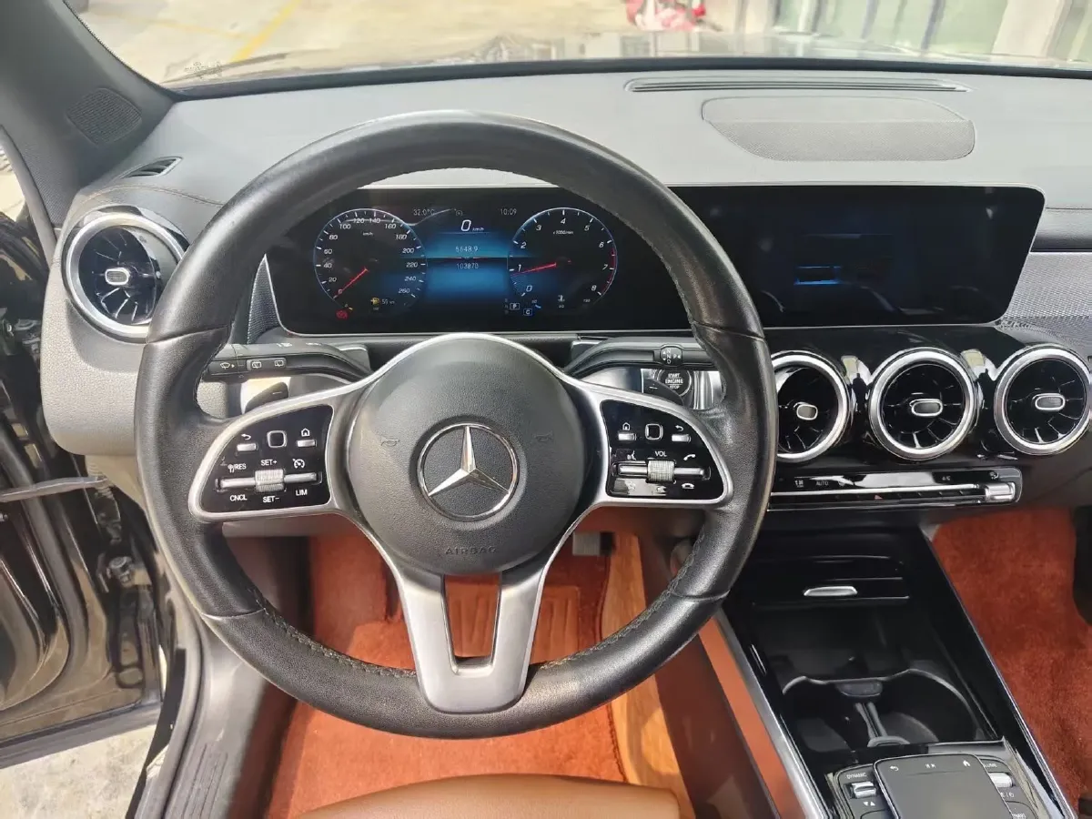 2020 Mercedes-Benz GLB Class 1.3T 136HP L4 7DCT,autocango,china used car exporter,china ev exporter,chinese used car exporter,chinese used ev exporter