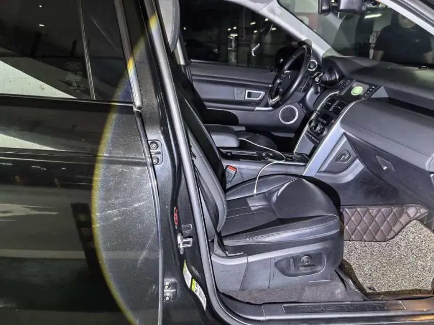 2019 Land Rover Discovery Sport 2.0T 241HP L4 9AT,autocango,china used car exporter,china ev exporter,chinese used car exporter,chinese used ev exporter