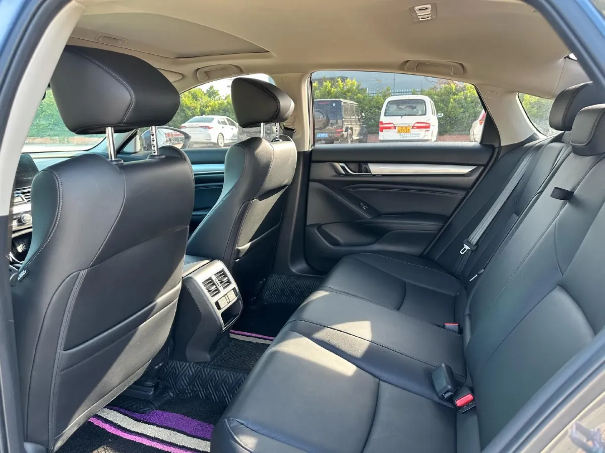 2022 Honda Accord 2.0L 146HP L4 E-CVT Hybrid,autocango,china used car exporter,china ev exporter,chinese used car exporter,chinese used ev exporter