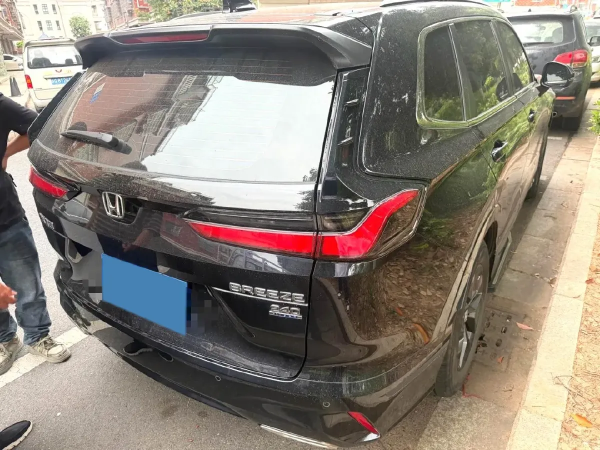 2023 Honda Breeze 1.5T 193HP L4 CVT,autocango,china used car exporter,china ev exporter,chinese used car exporter,chinese used ev exporter