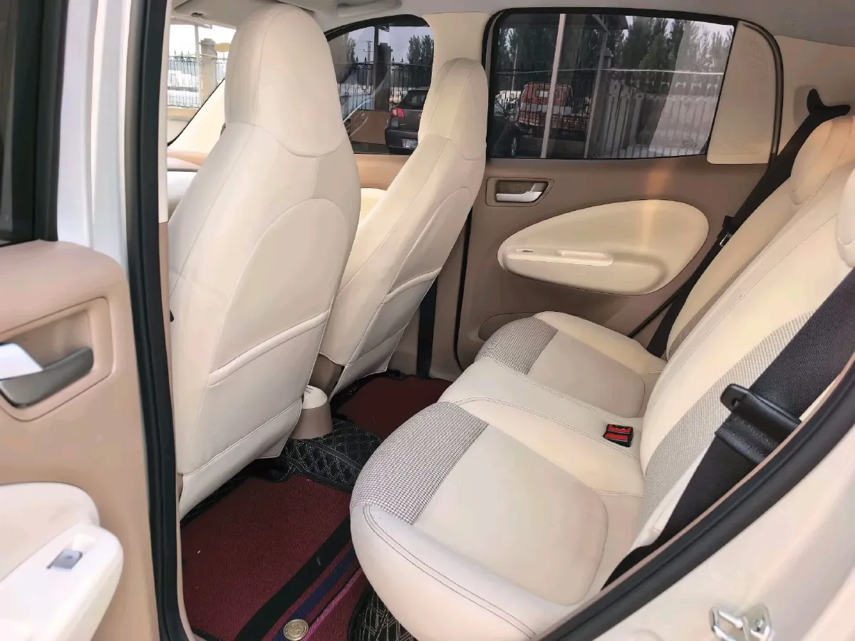 2025 WuLing HongGuang MINI EV BEV 16.2KWH,autocango,china used car exporter,china ev exporter,chinese used car exporter,chinese used ev exporter