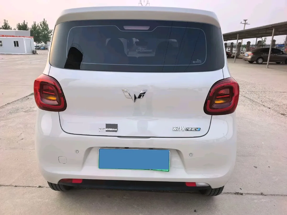 2025 WuLing HongGuang MINI EV BEV 16.2KWH,autocango,china used car exporter,china ev exporter,chinese used car exporter,chinese used ev exporter
