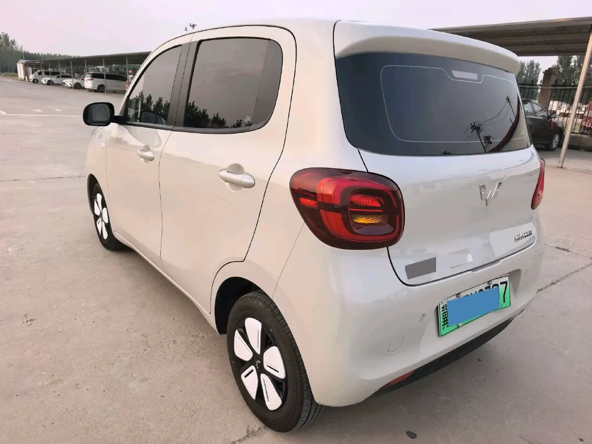 2025 WuLing HongGuang MINI EV BEV 16.2KWH,autocango,china used car exporter,china ev exporter,chinese used car exporter,chinese used ev exporter