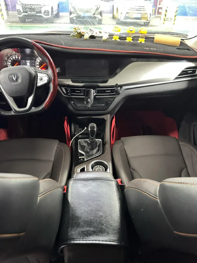 2019 ChangAn CS35 Plus 1.6L 128HP L4 5MT,autocango,china used car exporter,china ev exporter,chinese used car exporter,chinese used ev exporter