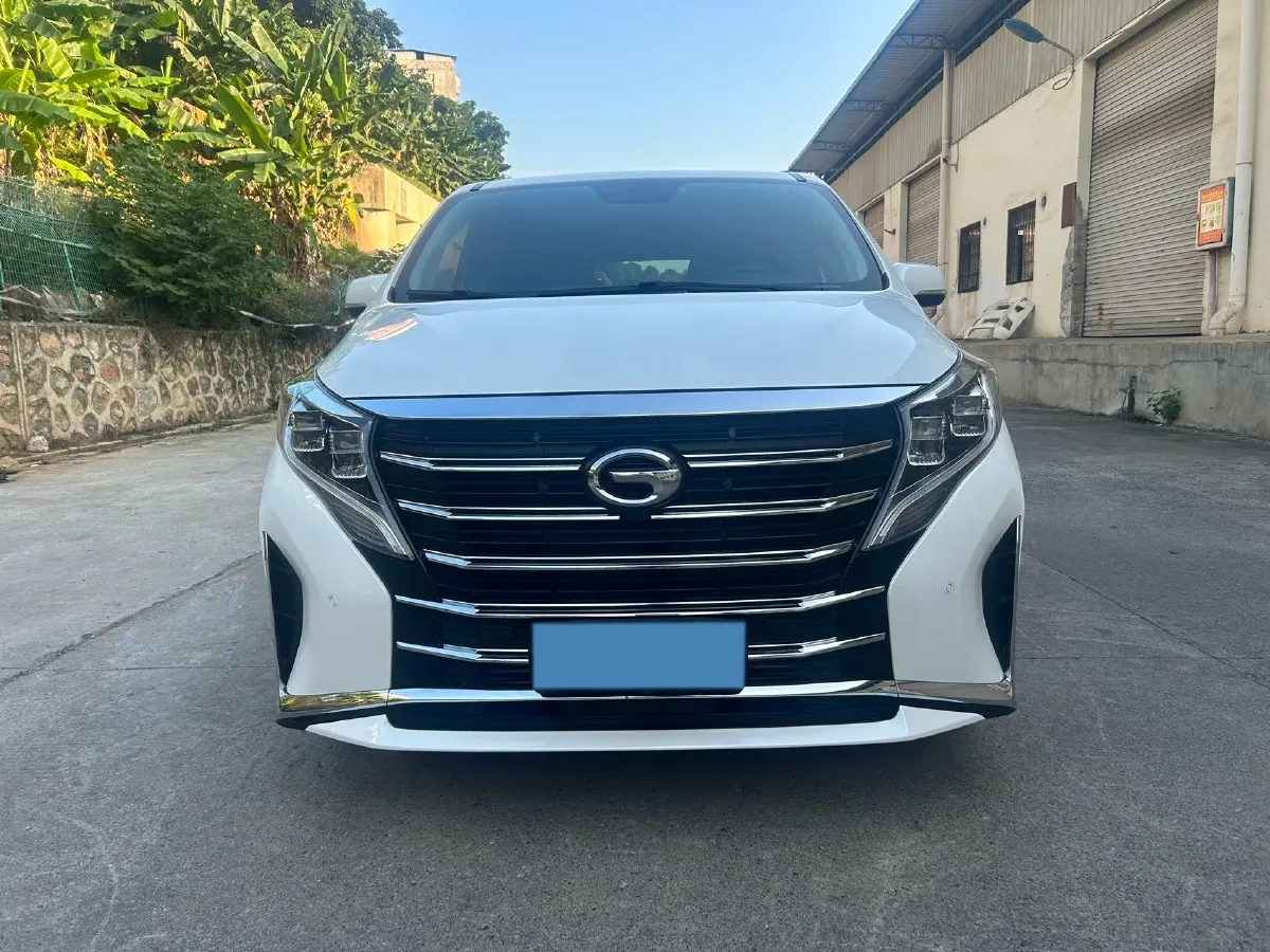 2021 GAC Trumpchi M8 2.0T 252HP L4 8AT,autocango,china used car exporter,china ev exporter,chinese used car exporter,chinese used ev exporter