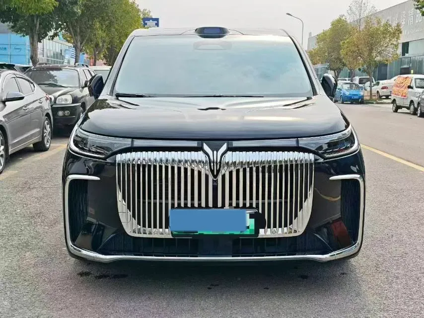 2025 Voyah Dream BEV 108.7KWH,autocango,china used car exporter,china ev exporter,chinese used car exporter,chinese used ev exporter