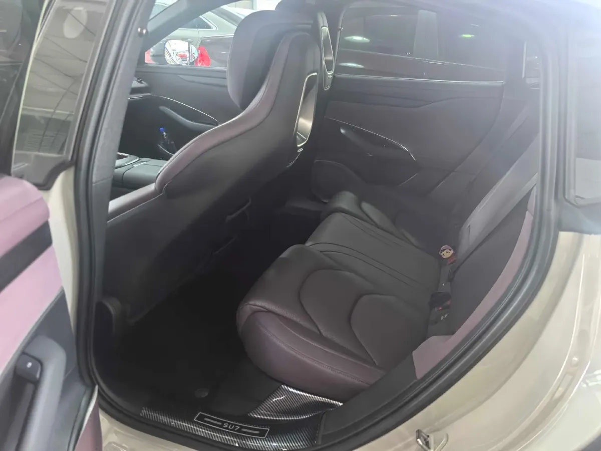 2024 MI SU7 BEV 73.6KWH,autocango,china used car exporter,china ev exporter,chinese used car exporter,chinese used ev exporter