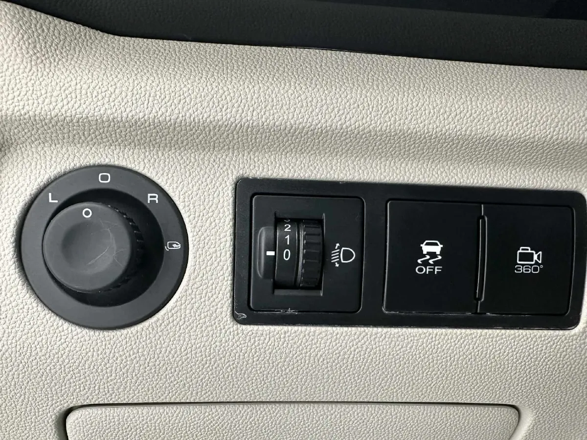 2021 WuLing XingChen 1.5T 147HP L4 CVT,autocango,china used car exporter,china ev exporter,chinese used car exporter,chinese used ev exporter