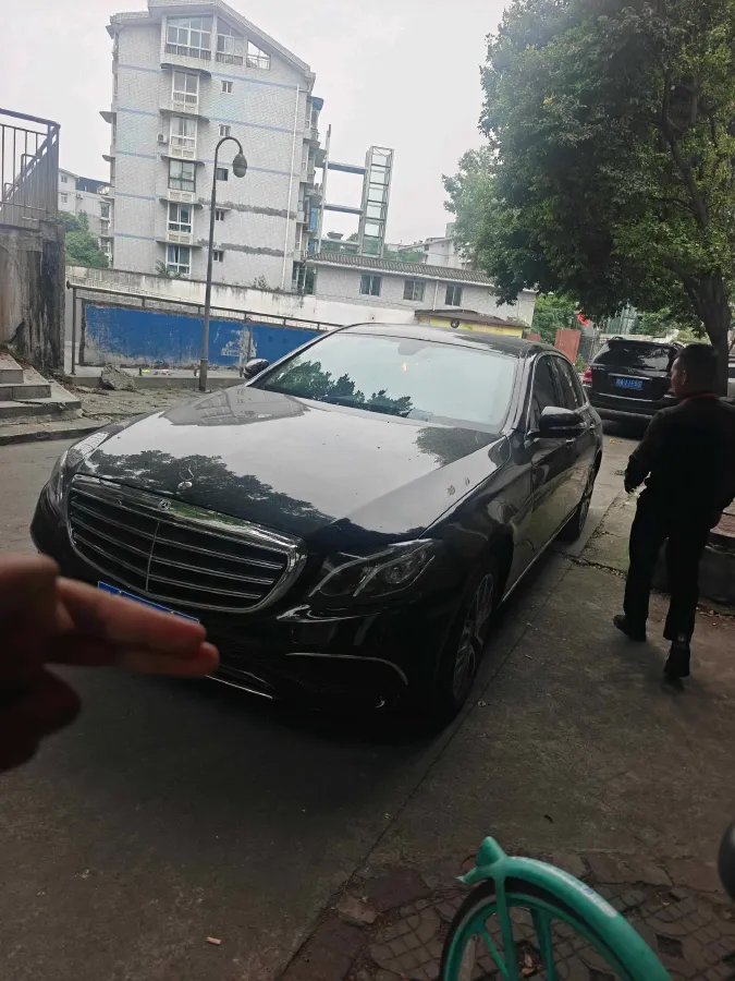 2020 Mercedes-Benz E Class 1.5T 184HP L4 9AT,autocango,china used car exporter,china ev exporter,chinese used car exporter,chinese used ev exporter