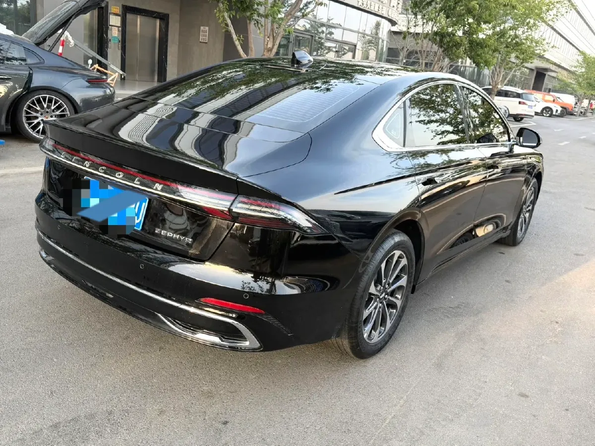 2025 Lincoln Z 2.0T 261HP L4 8AT,autocango,china used car exporter,china ev exporter,chinese used car exporter,chinese used ev exporter