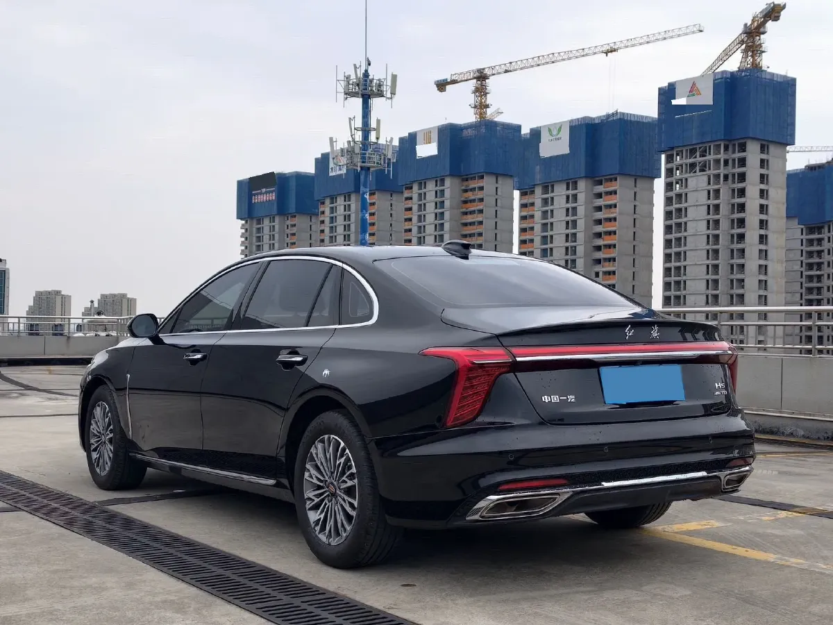 2025 HongQi H5 1.5T 169HP L4 7DCT,autocango,china used car exporter,china ev exporter,chinese used car exporter,chinese used ev exporter