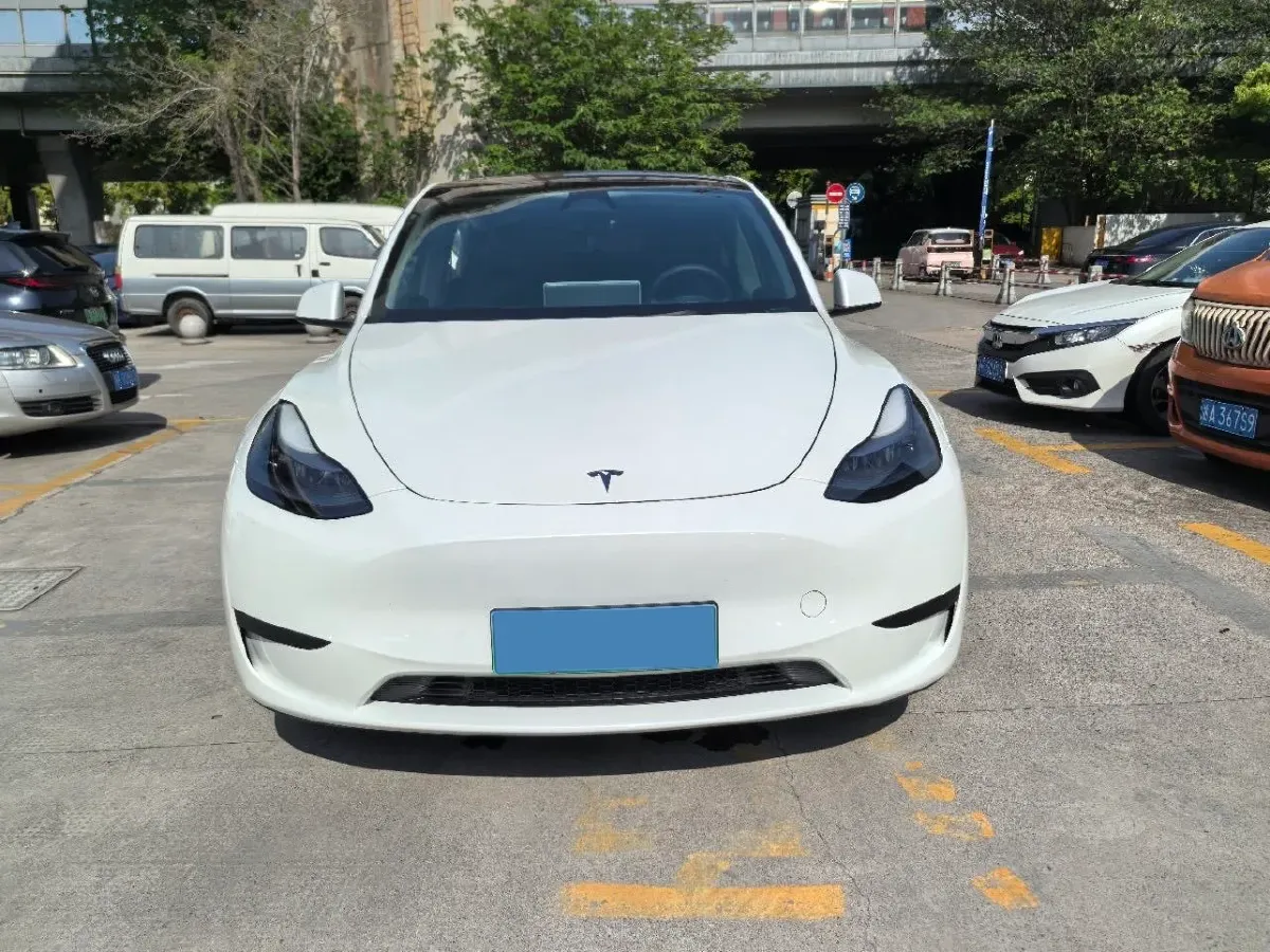 2024 Iveco OuSheng BEV 77.28KWH,autocango,china used car exporter,china ev exporter,chinese used car exporter,chinese used ev exporter