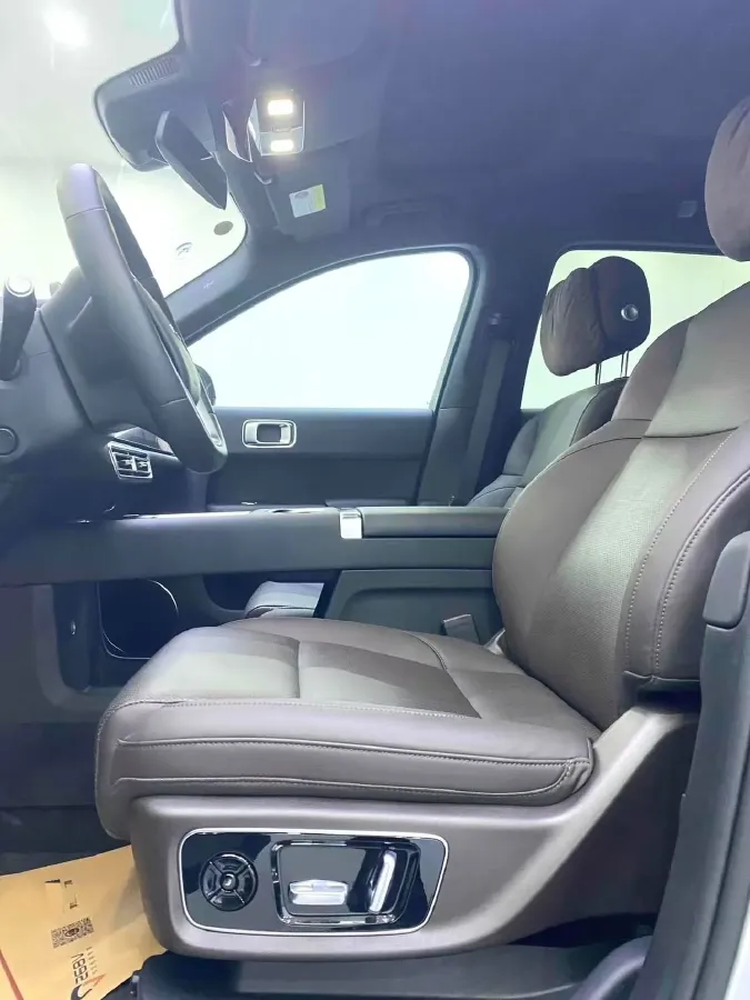 2023 Li L8 Range Extended 154HP REEV 40.9KWH,autocango,china used car exporter,china ev exporter,chinese used car exporter,chinese used ev exporter