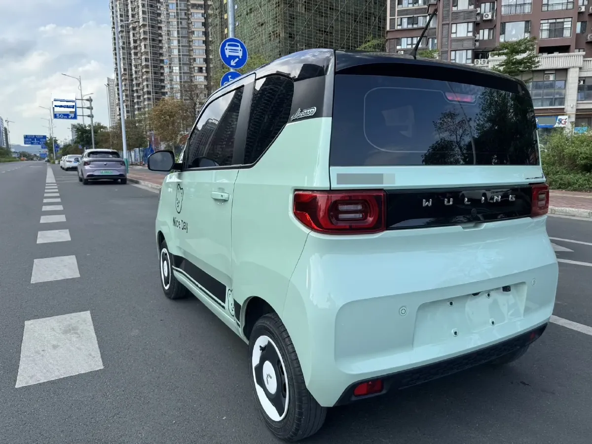 2021 WuLing HongGuang MINI EV BEV 13.9KWH,autocango,china used car exporter,china ev exporter,chinese used car exporter,chinese used ev exporter