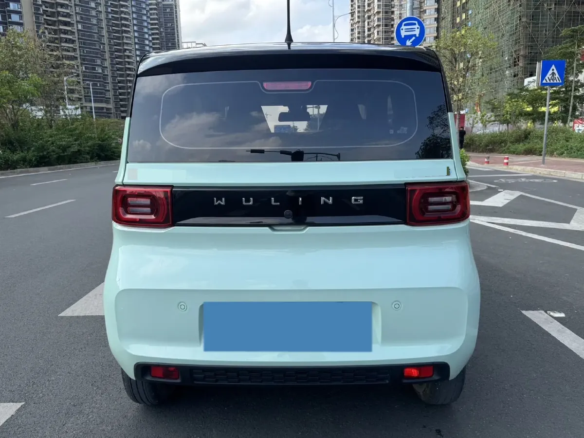 2021 WuLing HongGuang MINI EV BEV 13.9KWH,autocango,china used car exporter,china ev exporter,chinese used car exporter,chinese used ev exporter