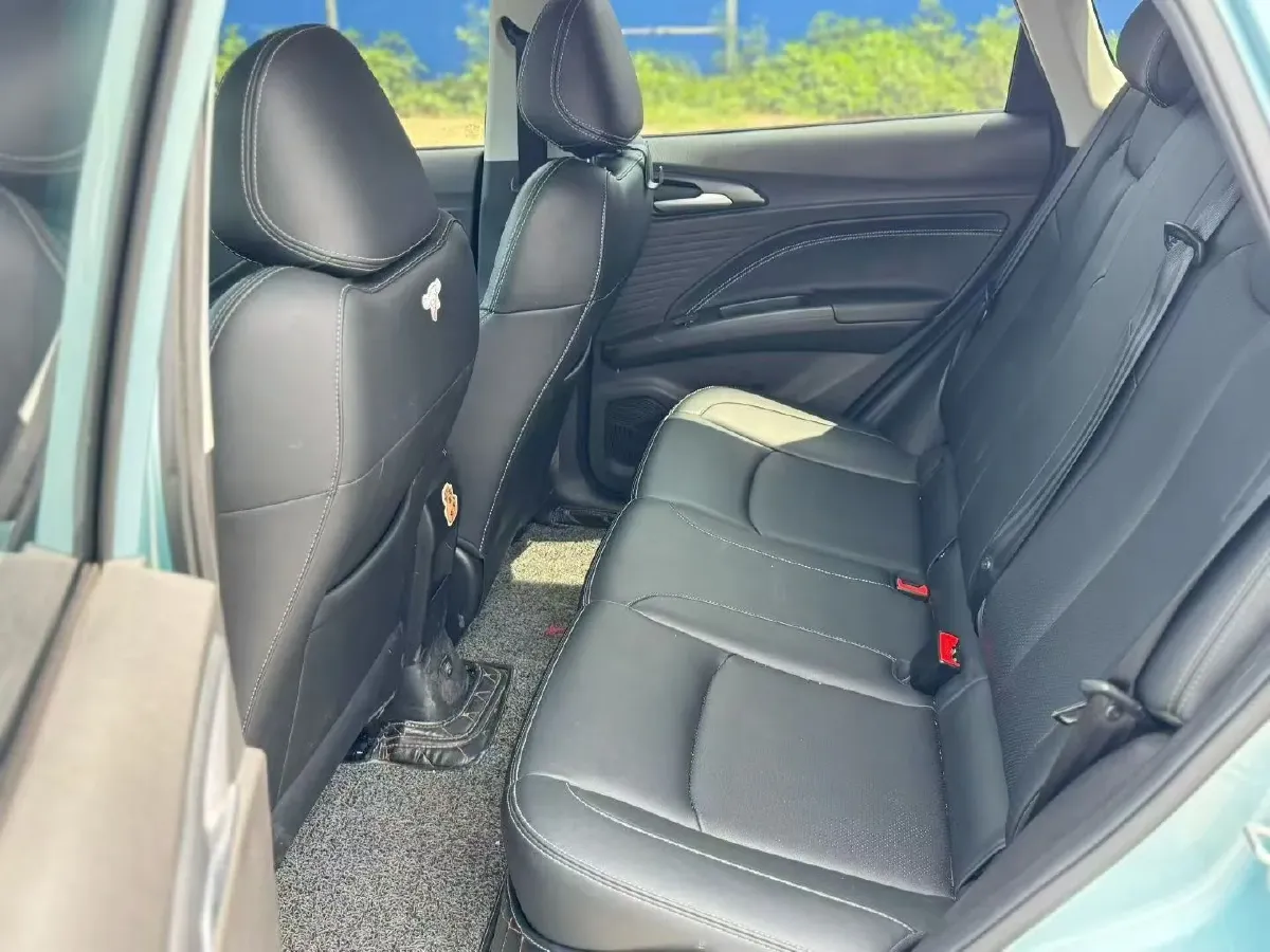 2022 ChangAn Oshan X7 Plus 1.5T 188HP L4 7DCT,autocango,china used car exporter,china ev exporter,chinese used car exporter,chinese used ev exporter