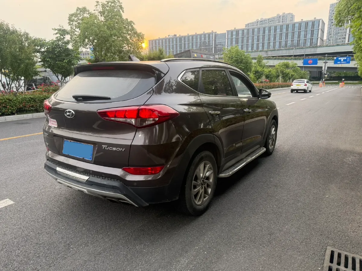 2018 Hyundai Tucson 1.6T 177HP L4 7DCT,autocango,china used car exporter,china ev exporter,chinese used car exporter,chinese used ev exporter