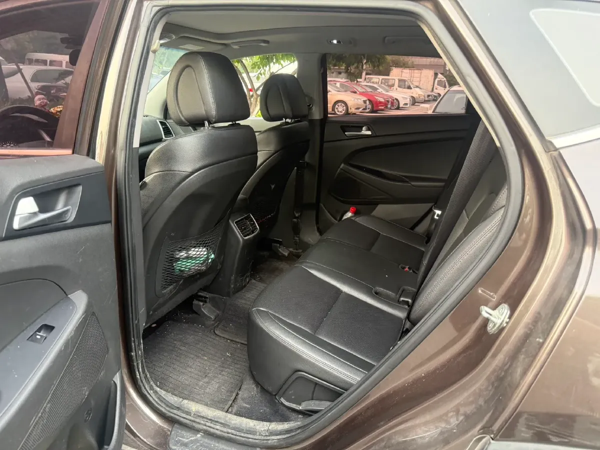 2018 Hyundai Tucson 1.6T 177HP L4 7DCT,autocango,china used car exporter,china ev exporter,chinese used car exporter,chinese used ev exporter