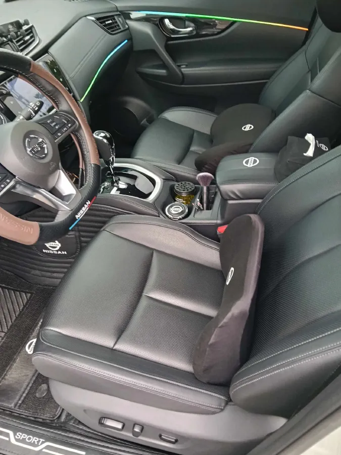 2023 Nissan X-Trail 2.0L 151HP L4 CVT,autocango,china used car exporter,china ev exporter,chinese used car exporter,chinese used ev exporter